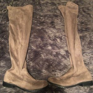 Knee/thigh high boots